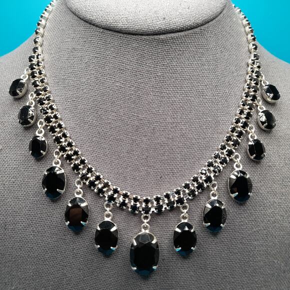 Vintage Style Black Rhinestone Dangle Necklace, Silver Tone, 18 1/2 Inches - Picture 2 of 10